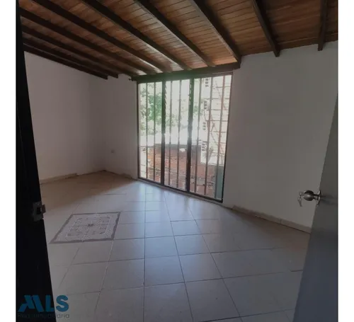 Apartamento De 3 Niveles(mls#243958)