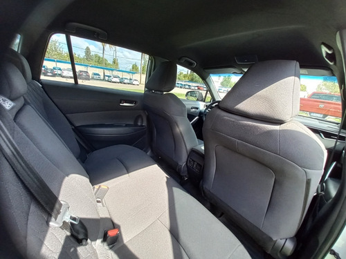 Imagen 10 de 12 de Toyota Corolla Cross Xli/cvt