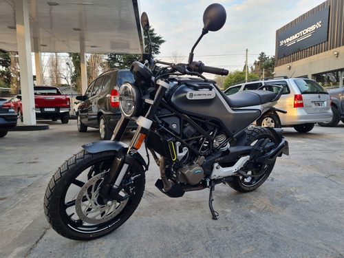 Husqvarna Svartpilen 200