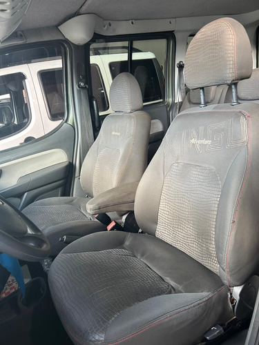 Fiat Doblo 1.8 16v Adventure Flex 5p