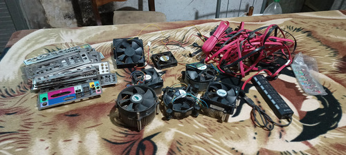 Lote- Accesorios Para Computacion-precio X Todo El Lote (Usado)