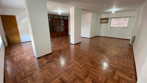 Imagen 2 de 7 de Departamento En Venta O Permuto