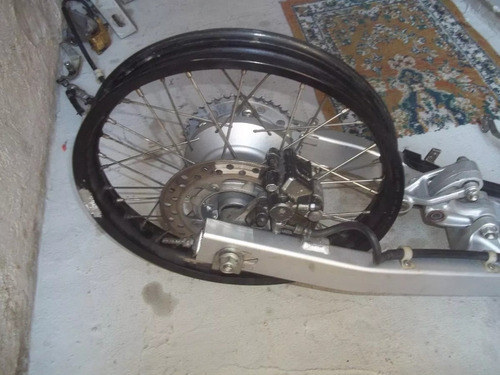 Imagem 2 de 3 de Sistema De Freio Traseiro E Roda Moto Xre 300