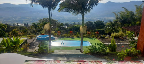 Venta Casa Campestre 4395mts2, En El Carmen, Dagua, 11198.