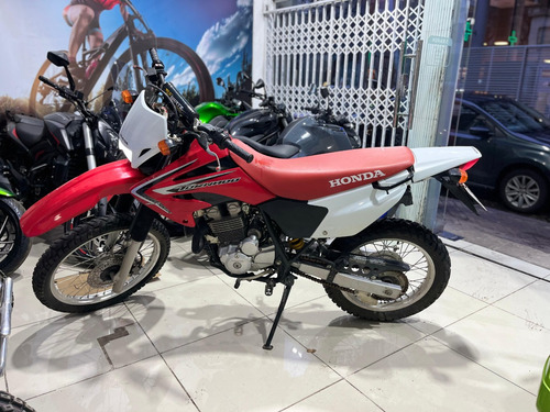 Honda Tornado 2017 15500km /kawacolor