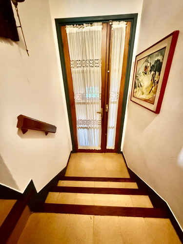 ¡oportunidad Única! Casa De Altos Con Entrada Independiente En Excelente Estado Próxima A Nuevo Centro Shopping