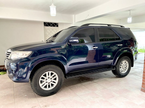 Imagen 14 de 15 de Toyota Fortuner