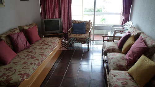 Apartamento En Aidy Grill, 2 Dormitorios *- Ref: 74