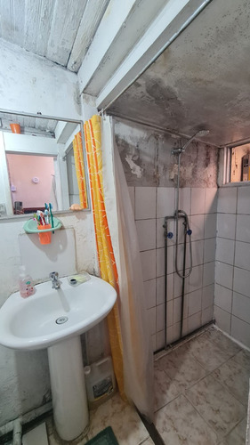 Venta De Casa En Pasaje Cerrado En Franklin