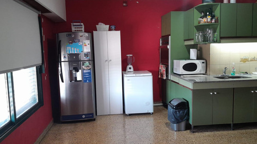 Venta De Ph Con Local Comercial / Vivienda Familiar
