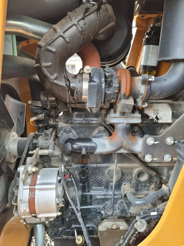 Imagen 13 de 15 de Retroexcavadora Case 770 Ex Magnum 4x4 Nueva