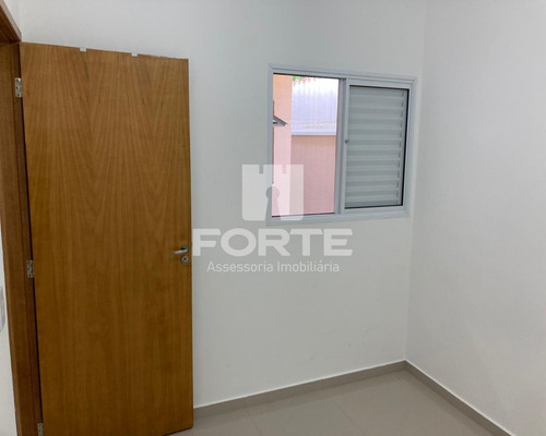 Imagem 4 de 21 de Casa Plana Em Ótimo Bairro, Bem Construida , Toda Em Porcelanato, Fino Acabamento. Imobiliárias De Mogi Das Cruzes. - Ca00201 - 69860576