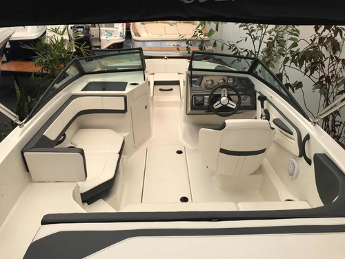 Imagen 11 de 14 de Lancha Sea Ray Spx 190 Con Mercruiser 200 Hp