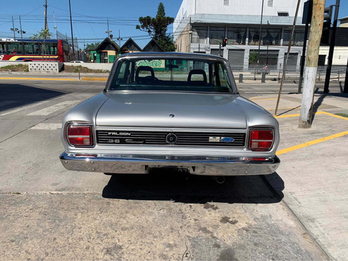 Ford Falcon