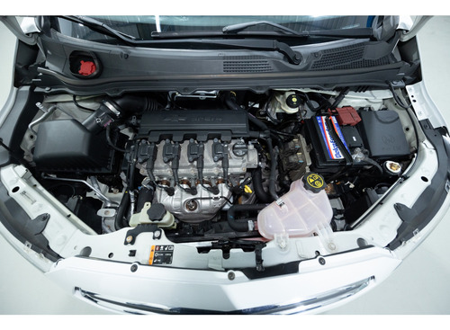 Chevrolet Onix 1.0 MPFI LT 8V FLEX 4P MANUAL