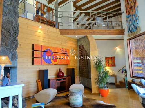 Imagen 7 de 30 de Casa En Pucón, Club De Campo Los Riscos.