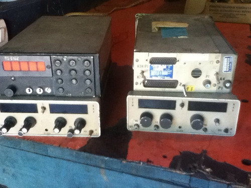 Vendo Radios De Avión Y Diferentes Instrumentos De Avion