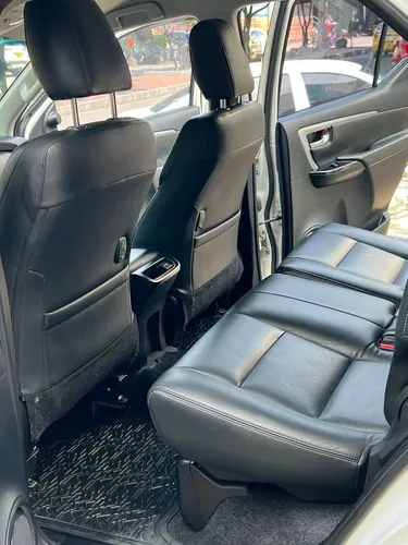 Toyota Fortuner 2.7l Mid