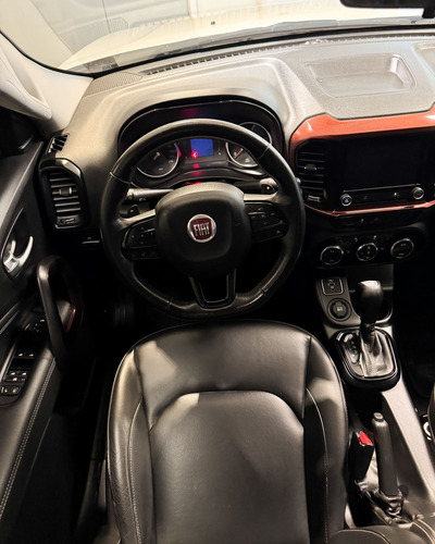 Fiat Toro 1.8 Freedom 4X2 At