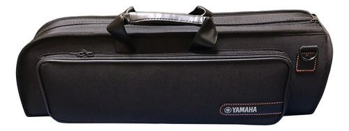 Trompeta Yamaha Ytr-2330s Color Plateado Con Acabado Plateado Incluye Estuche