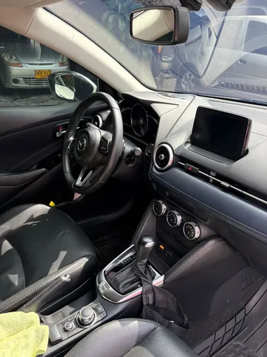 Mazda 2 Grand touring LX