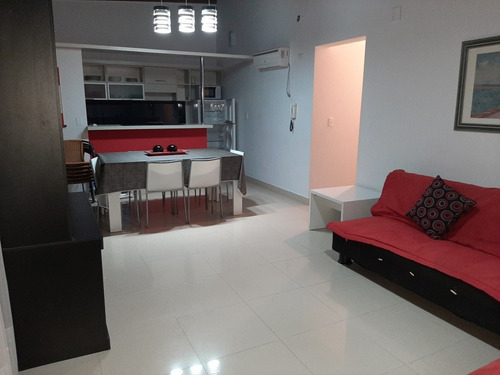 Imagen 11 de 16 de Alquilo Dptos De Dos Dormitorios, Cocina Comedor, 1 Baño.