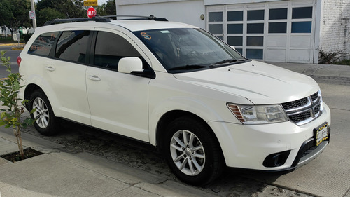 Dodge Journey 2.4 Sxt 7 Pas. At