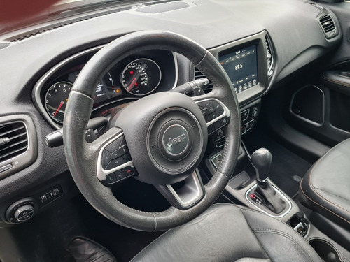 Imagem 10 de 16 de Jeep Compass 2018 2.0 Longitude Flex Aut. 5p