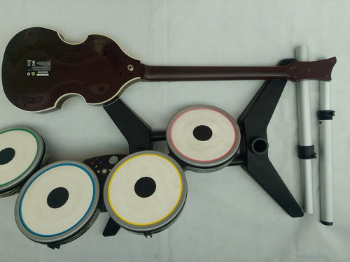 Batería Y Guitarra Rock Band The Beatles Xbox360 Inalámbrica (Usado)