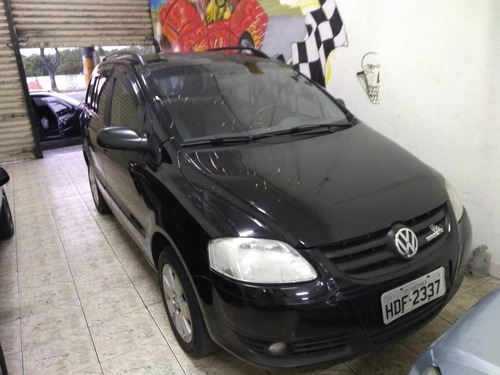 Imagem 2 de 10 de Volkswagen Spacefox 2007 1.6 Plus Total Flex 5p