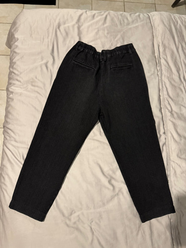 Pantalón Color Negro Zara Talla 32 (Usado)