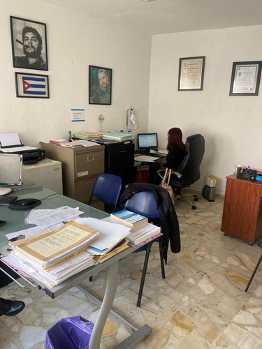 Edificio En Venta Con Uso De Suelo Comercial, A Solo Dos Cuadras Del Zócalo De Cuernavaca