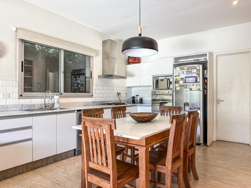 Casa En Venta 4 Dormitorios - Barrio Semi Cerrado - Zona Santa Rita San Isidro