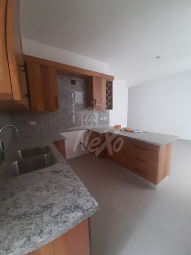 Apartamento Nuevo Con Elevador En Los Álamos, Santiago (jpa-219a3)