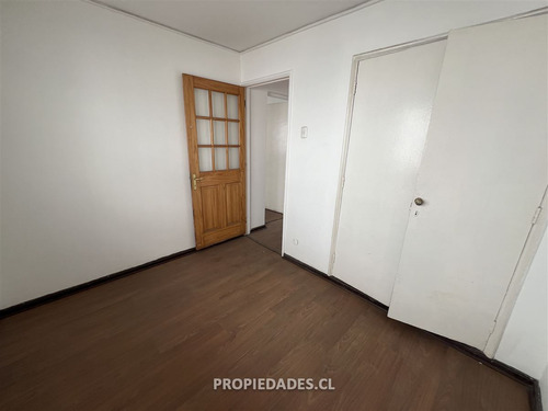 Casa En Venta De 3 Dorm. En Ñuñoa