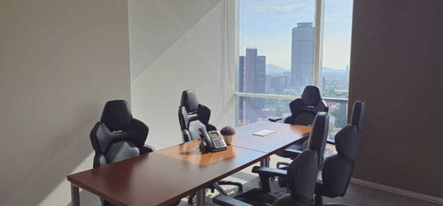 Oficina Con Servicios Incluidos Para 20 Personas