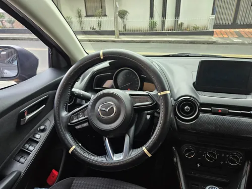 Mazda 2 Touring