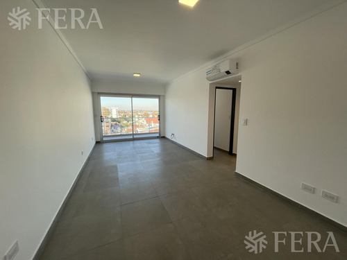 Venta De Departamento 3 Ambientes A Estrenar, Piscina Y Sum En Wilde