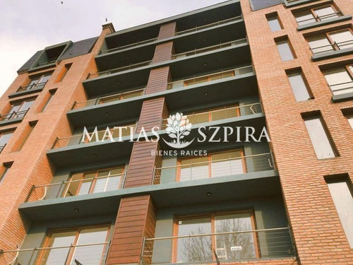 Amplio Dos Ambientes Edificio Los Manzanos En Ituzaingo