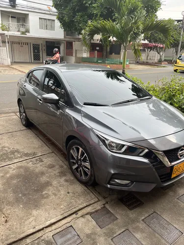 Nissan Versa 1.6 Advance