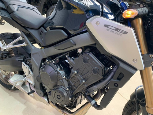 Imagem 3 de 9 de Cb 650r