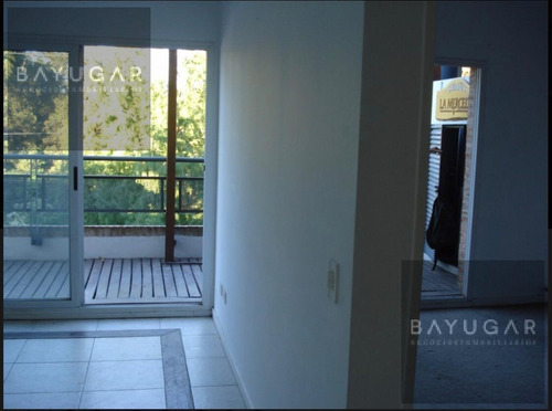 Imagen 10 de 10 de Venta - Departamento Con Terraza - Bayugar Negocios Inmobiliarios