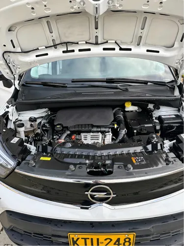Opel Crossland 1.2L Edition