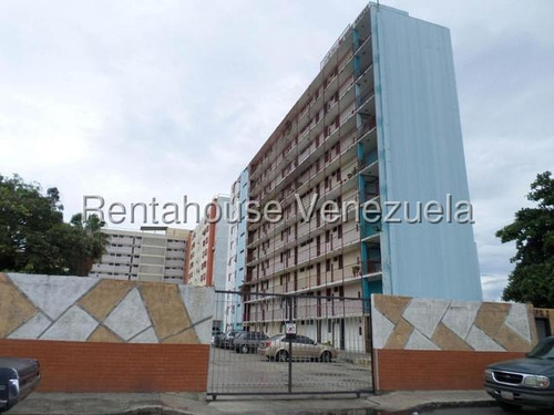 Marcos Gonzalez Vende Cómodo Apartamento Zona Oeste Barquisimeto Lara #25-16013