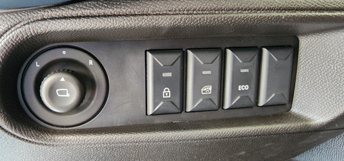 Imagen 22 de 25 de Citroën C3 2023 1.6 Vti 115 At6 Feel