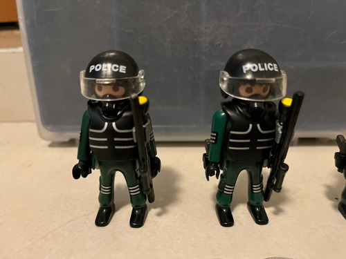 Imagen 2 de 3 de Playmobil Special 4693 Policía Swat X3 + Maletin