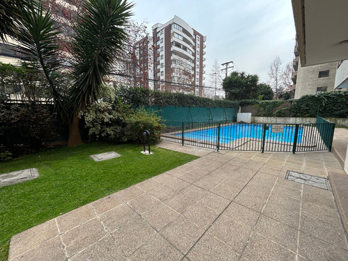 Metro Manquehue; Est. Español; D.bondi 930; 2d+2b+e+b; Codjc