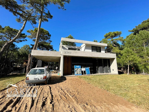 Imagen 3 de 30 de Moderna Casa En Venta Alamos Ii Pinamar