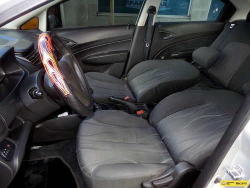 Imagen 14 de 15 de Chevrolet Sail Lt