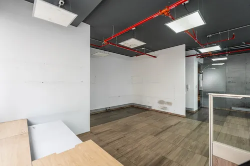 Oficina En Arriendo En Chico Norte Iii. Cod A1105063
